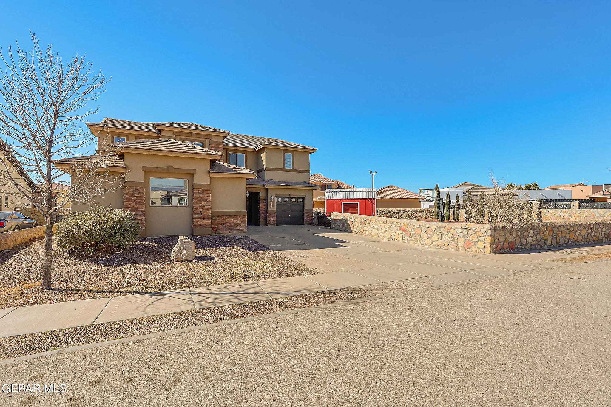 520 Gomez Road El Paso, TX 79932 - Photo 2 of 71 13-web-or-mls-IMG_7358