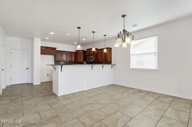 $575,000 | 520 Gomez Road, El Paso, TX 79932