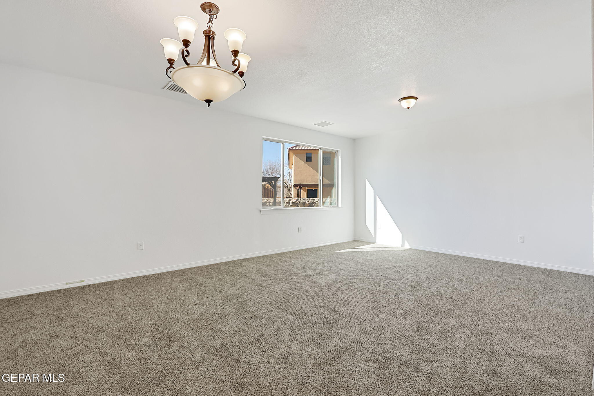 520 Gomez Road El Paso, TX 79932 - Photo 28 of 71 32-web-or-mls-IMG_7491