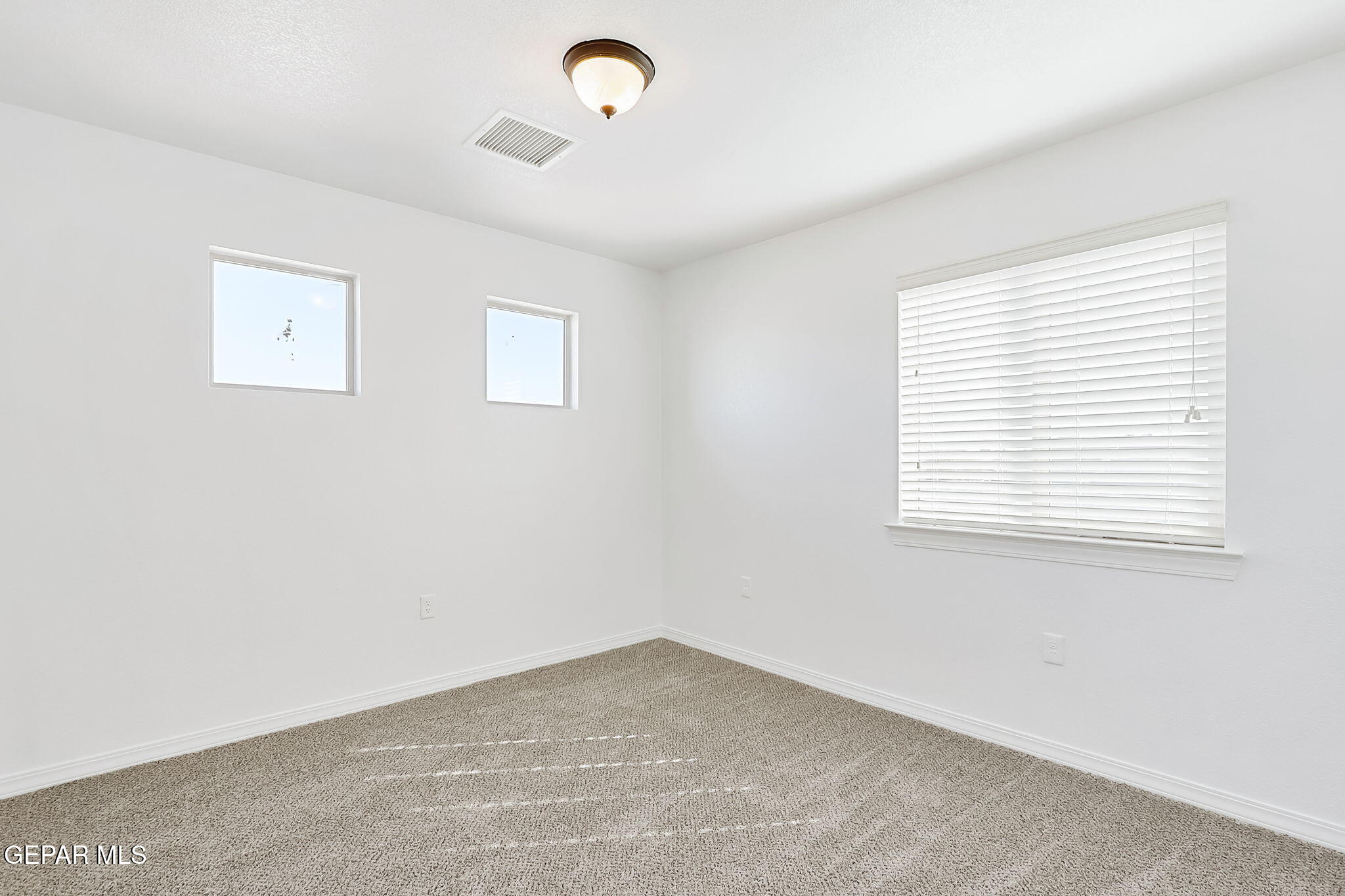 520 Gomez Road El Paso, TX 79932 - Photo 45 of 71 44-web-or-mls-IMG_7576