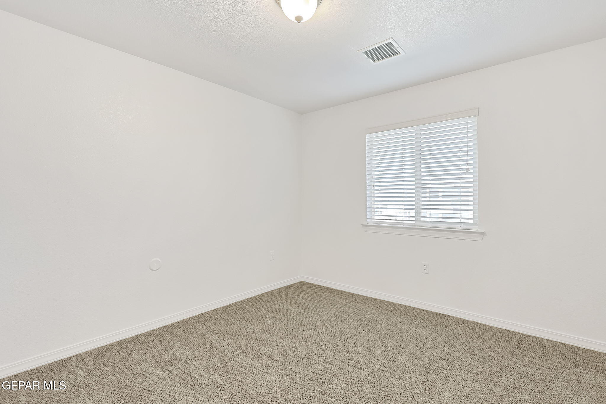 520 Gomez Road El Paso, TX 79932 - Photo 49 of 71 48-web-or-mls-IMG_7604