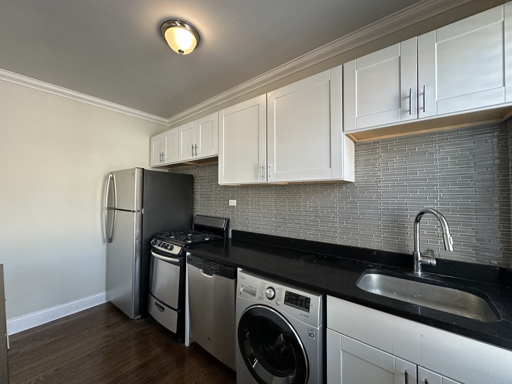 918 Green Bay Road, Unit 3B Winnetka, IL 60093 - Photo 8 of 20