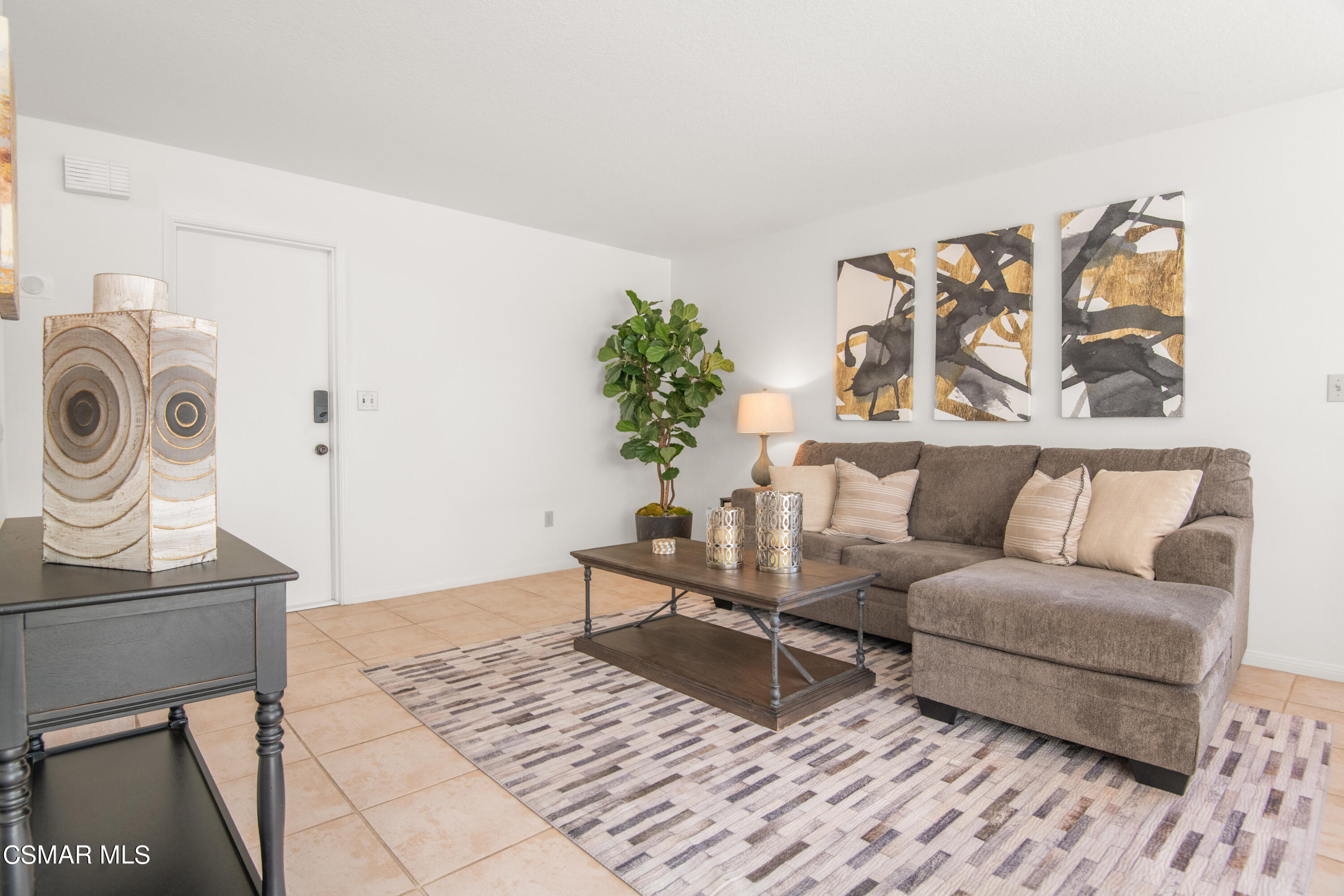 18772 Bermuda Street Porter Ranch, CA 91326 - Photo 9 of 30 fam rm 1