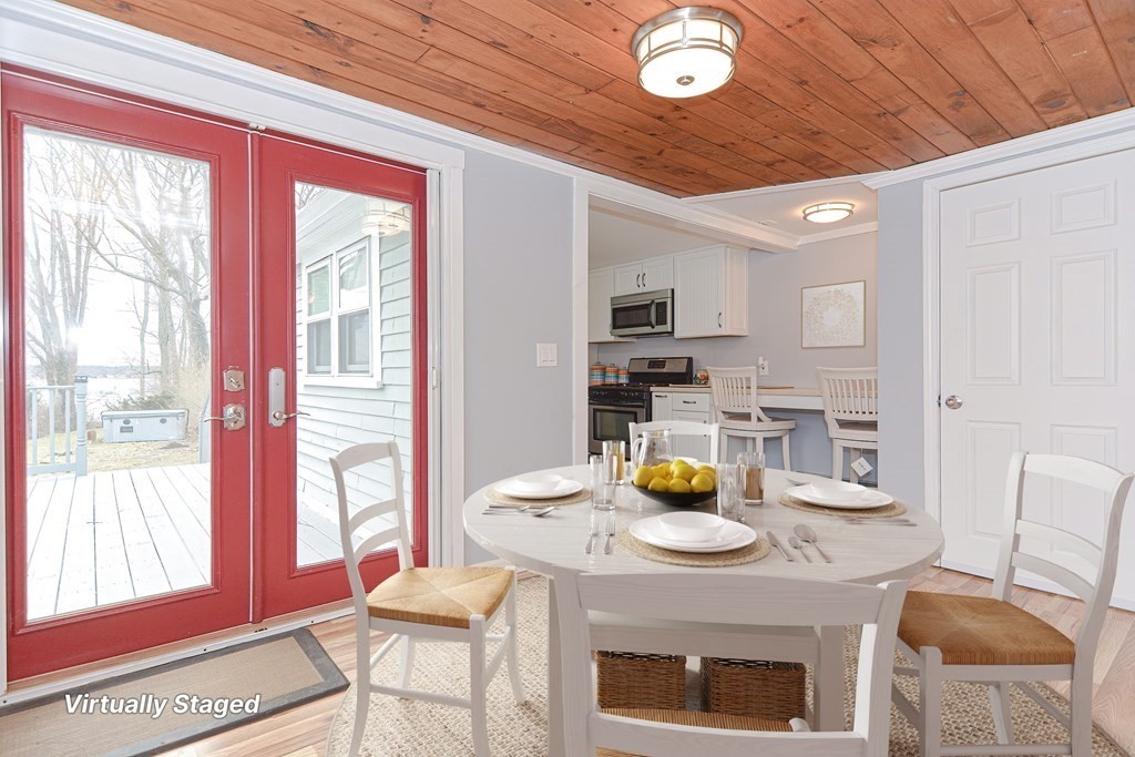 263 Middleboro Road East Freetown, MA 02717 - Photo 10 of 33 Gallery Image 10
