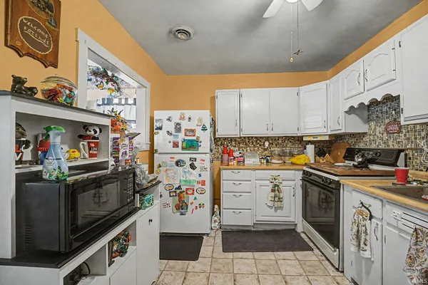 $125,000 | 102 North Hoke Avenue, Frankfort, IN 46041