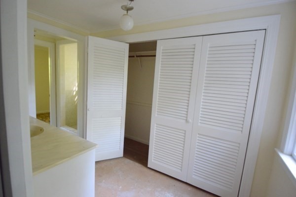 79 Ring Road Plympton, MA 02367 - Photo 6 of 24 Gallery Image 6