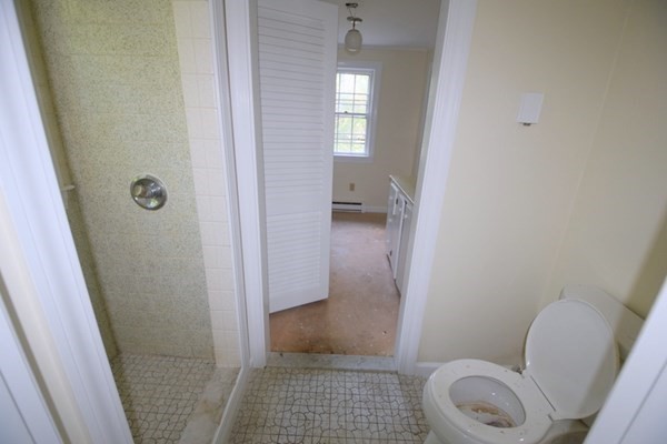 79 Ring Road Plympton, MA 02367 - Photo 7 of 24 Gallery Image 7