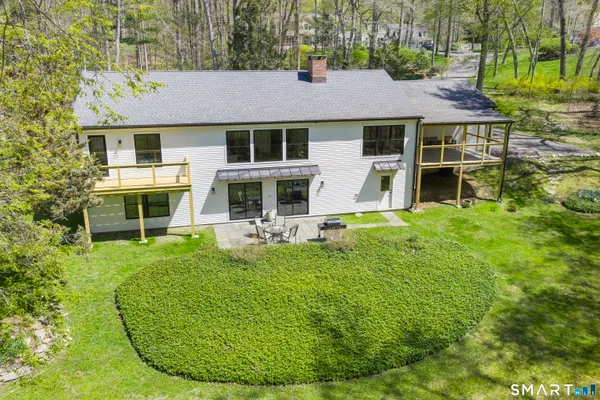 $2,198,000 | 2 Charcoal Lane, Westport, CT 06880