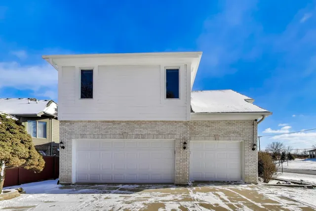 a view of a large building