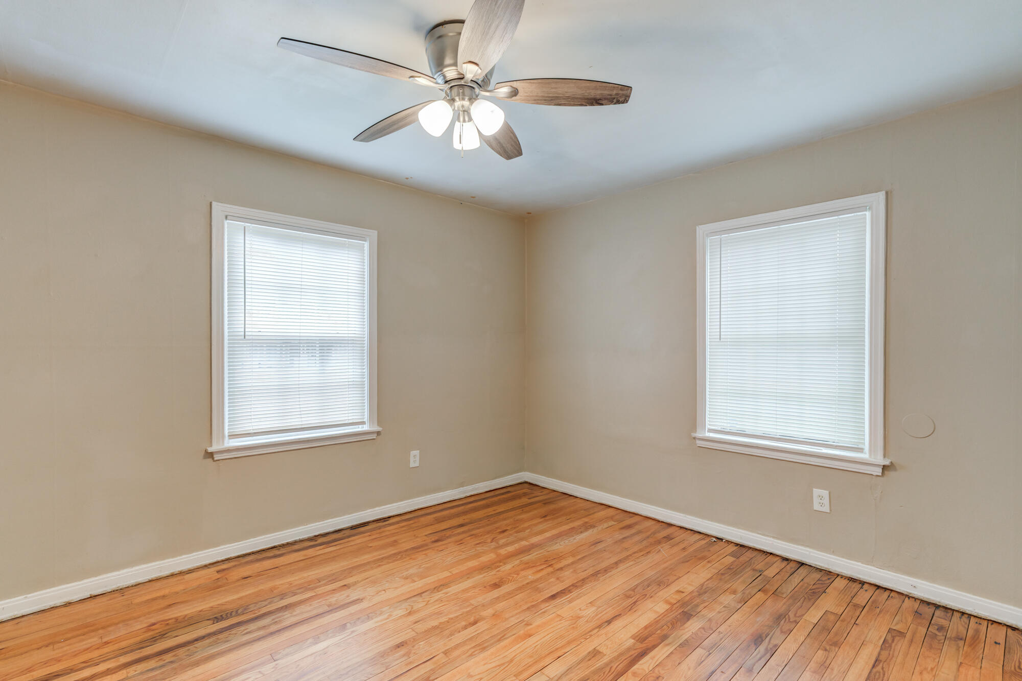 3505 29th Street Lubbock, TX 79410 - Photo 14 of 24 DSC03966_67_68_69_70