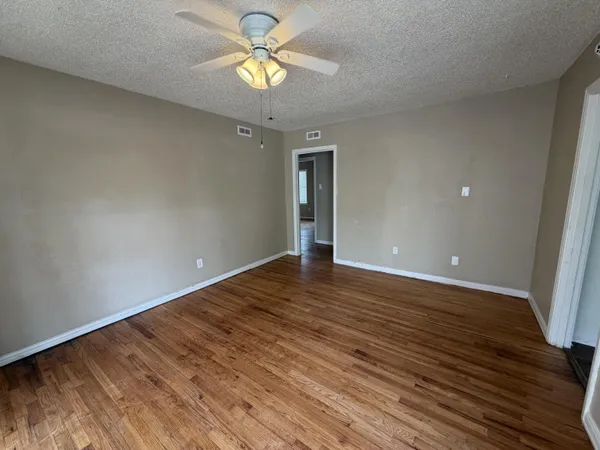 $1,350 | 3505 29th Street, Lubbock, TX 79410
