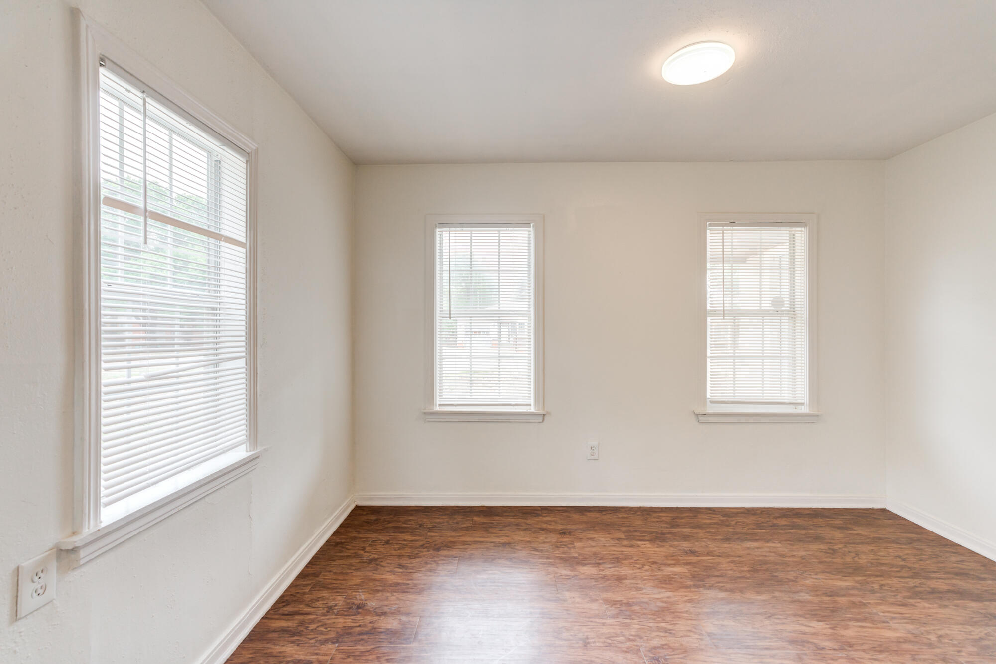 3505 29th Street Lubbock, TX 79410 - Photo 8 of 24 DSC03936_37_38_39_40