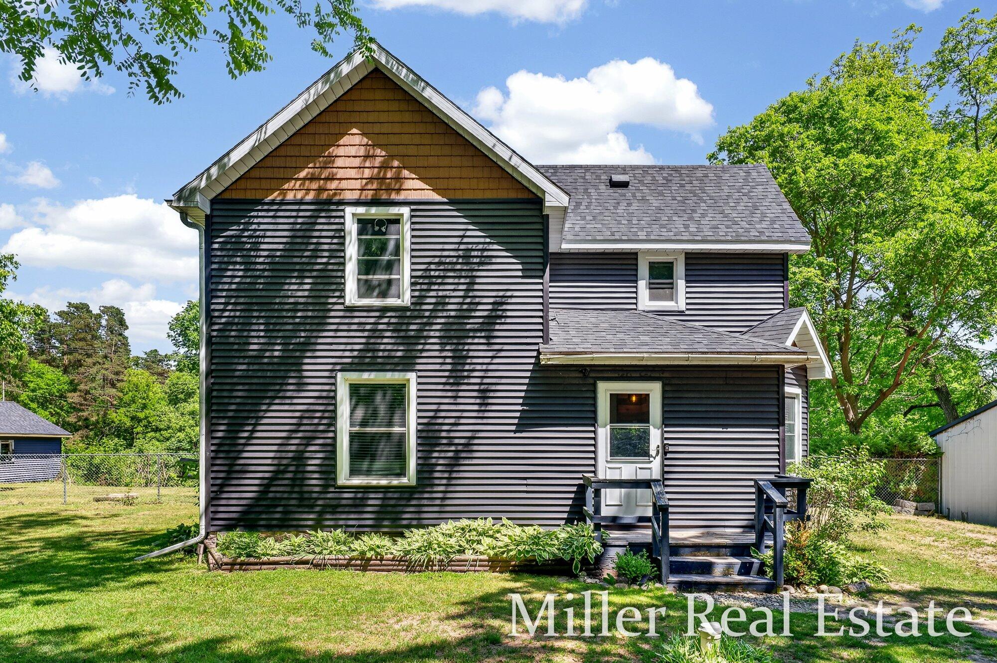 1294 Hammond Road Hastings, MI 49058 - Photo 3 of 47 05-WM1294hammond-43