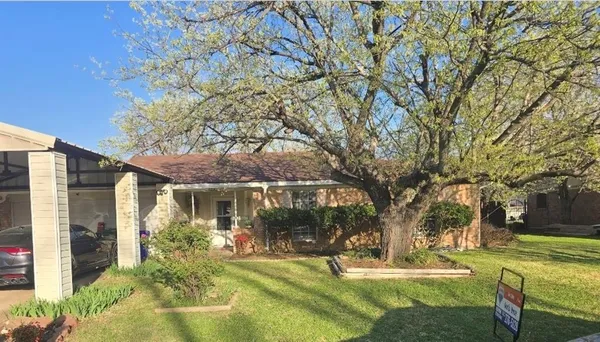 $210,000 | 624 Kate Street, White Settlement, TX 76108
