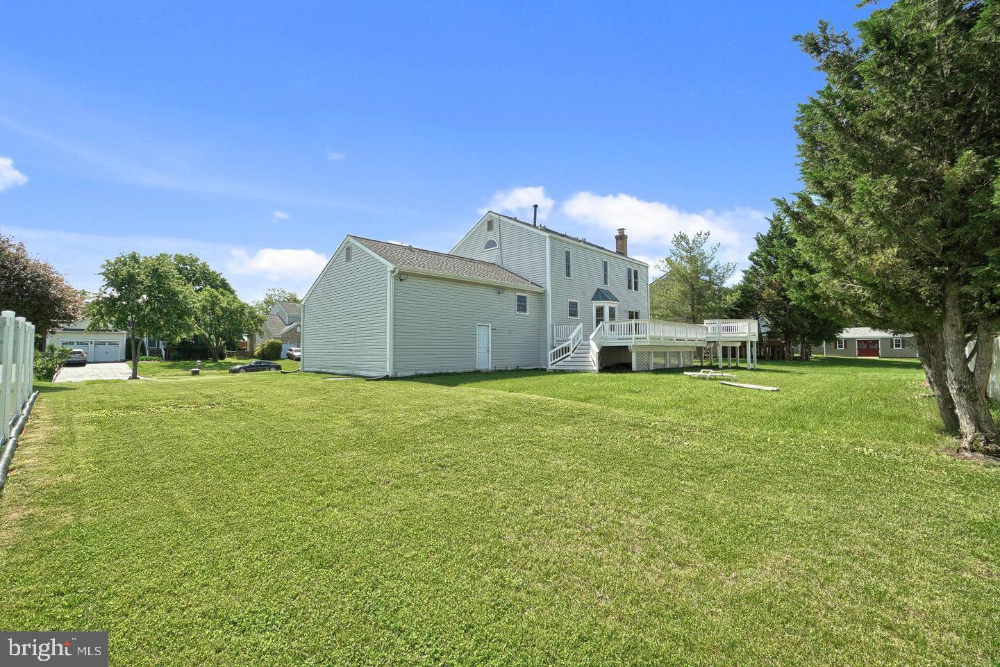 17221 Spates Hill Road Poolesville, MD 20837 - Photo 3 of 45