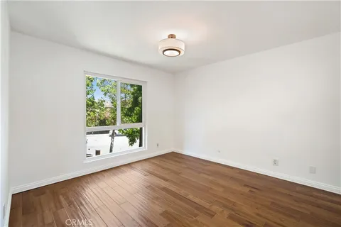 $570,000 | 4131 Yankee Drive, Agoura Hills, CA 91301