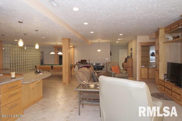 108 Boskydell Road Carbondale, IL 62902 - Photo 11 of 44 Gallery Image 11