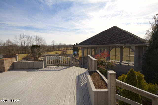 108 Boskydell Road Carbondale, IL 62902 - Photo 42 of 44 Gallery Image 42