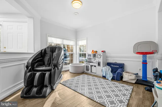 $1,025,000 | 9800 Bolton Village Court, Fairfax, VA 22032