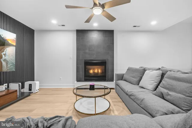 $1,025,000 | 9800 Bolton Village Court, Fairfax, VA 22032