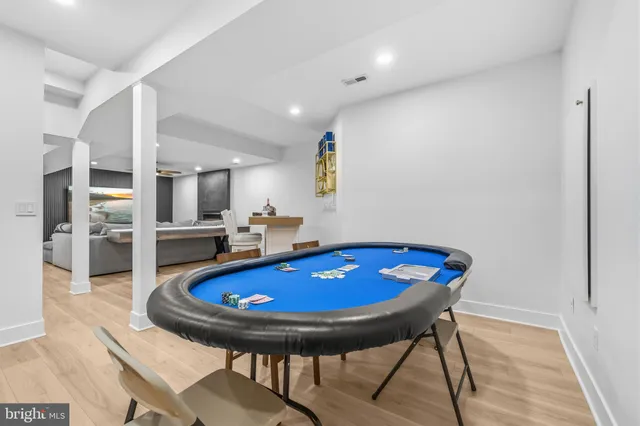 $1,025,000 | 9800 Bolton Village Court, Fairfax, VA 22032