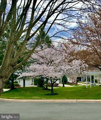 $1,025,000 | 9800 Bolton Village Court, Fairfax, VA 22032