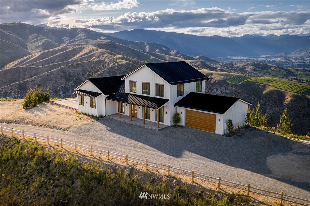 522 Hawks Ridge Road Chelan, WA 98816 - Photo 22 of 24 Gallery Image 22