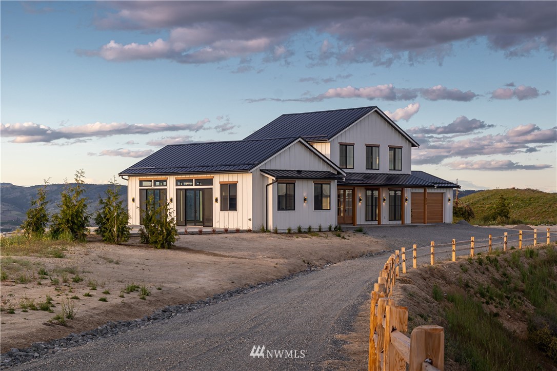 522 Hawks Ridge Road Chelan, WA 98816 - Photo 23 of 24 Gallery Image 23