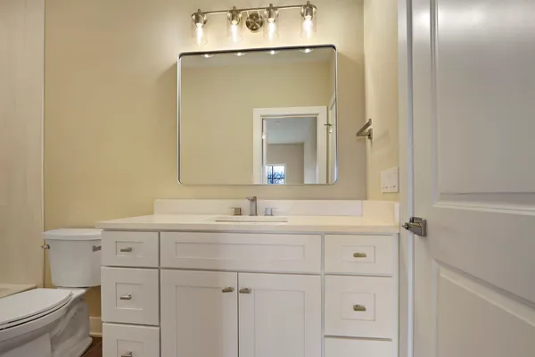 $829,000 | 160 Washington Street, Unit 160, Barrington, IL 60010