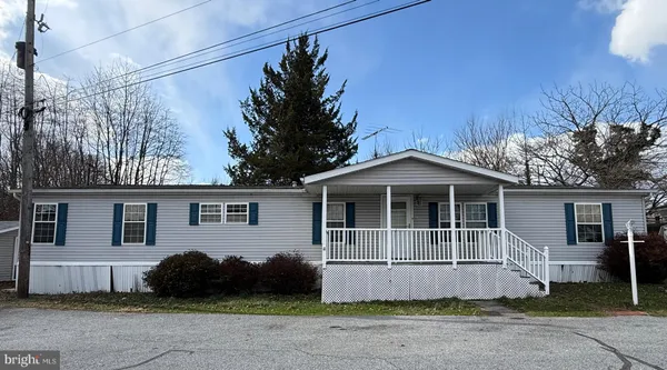 $69,900 | 15 Crystal Drive, Manheim, PA 17545