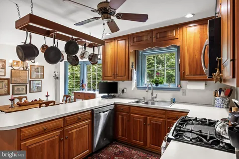 $675,000 | 181 Foxwood Drive, Moorestown, NJ 08057