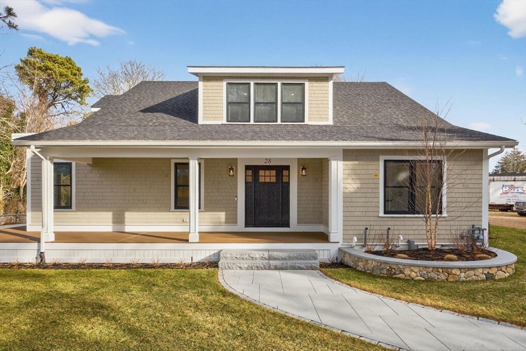 28 Cranberry Lane Chatham, MA 02650 - Photo 2 of 41