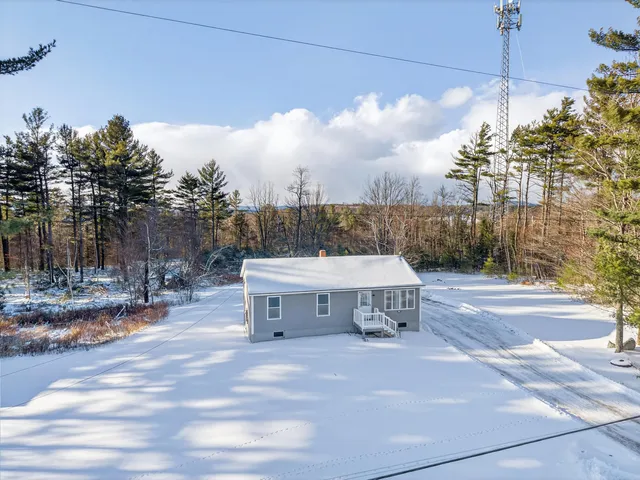 $250,000 | 172 Baldwin Hill Road, Fayette, ME 04349