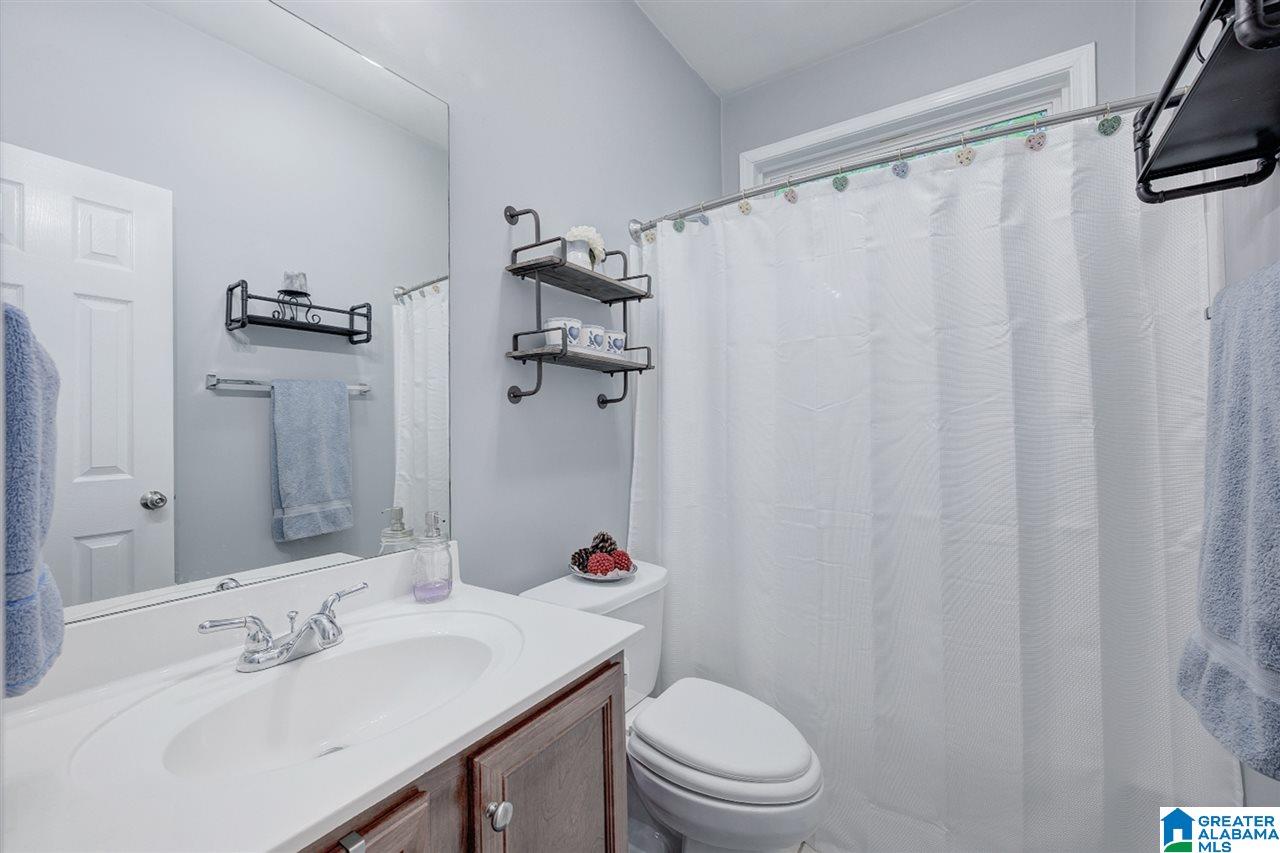 135 Brynhurst Drive Chelsea, AL 35043 - Photo 13 of 37