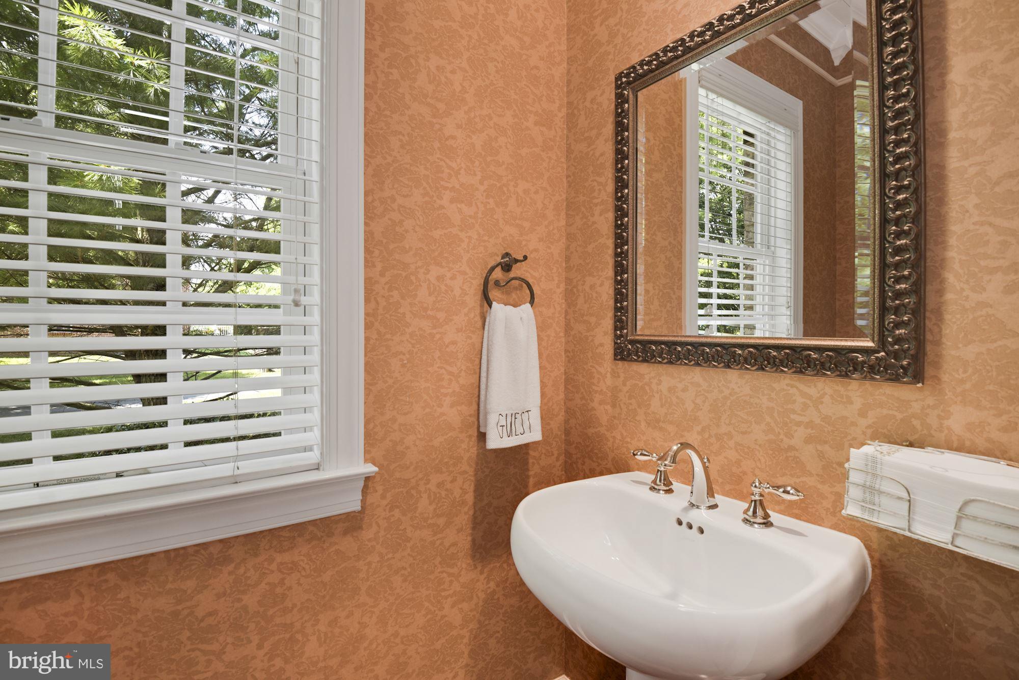 10415 Grey Fox Road Potomac, MD 20854 - Photo 25 of 58 Gallery Image 25