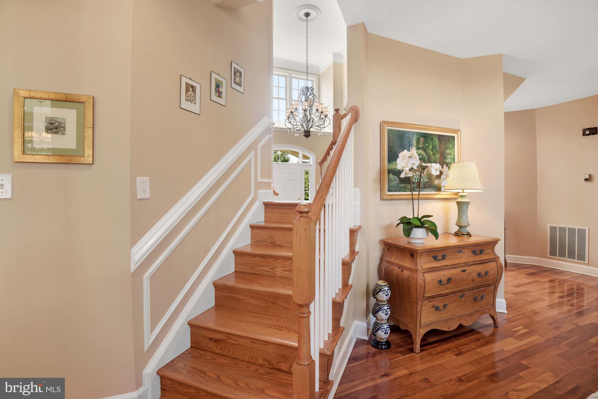 10415 Grey Fox Road Potomac, MD 20854 - Photo 26 of 58 Gallery Image 26
