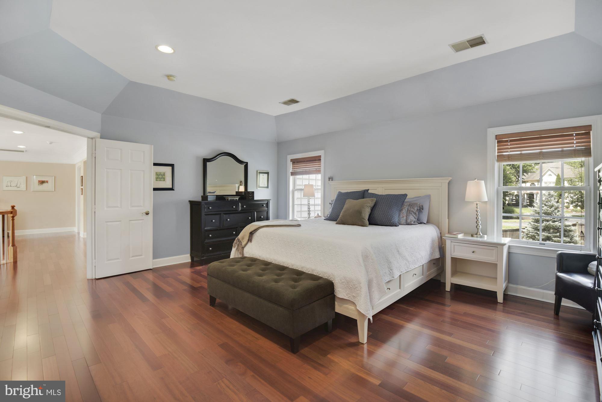 10415 Grey Fox Road Potomac, MD 20854 - Photo 29 of 58 Gallery Image 29