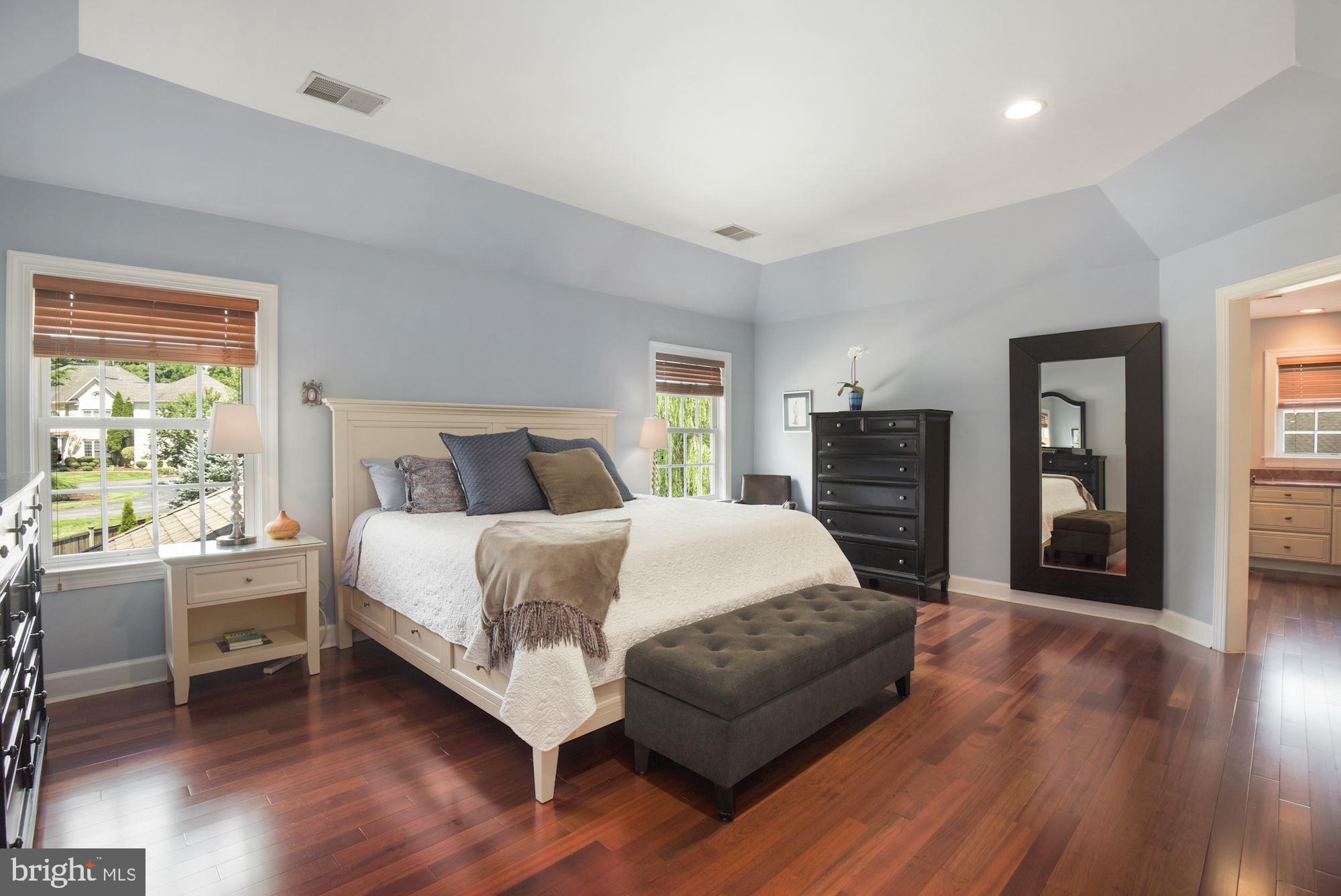 10415 Grey Fox Road Potomac, MD 20854 - Photo 30 of 58 Gallery Image 30