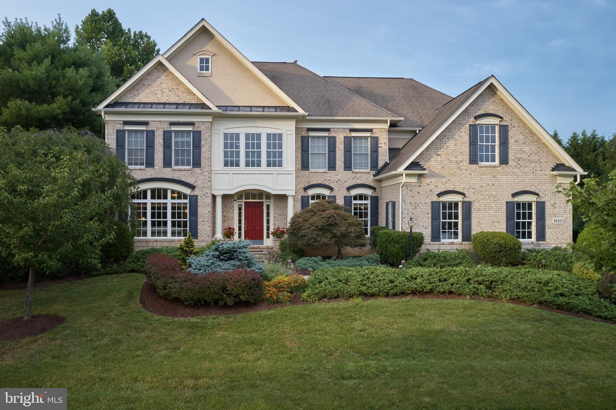10415 Grey Fox Road Potomac, MD 20854 - Photo 4 of 58 Gallery Image 4