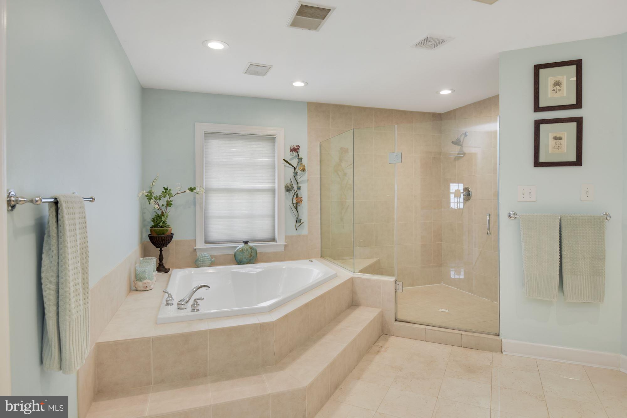 10415 Grey Fox Road Potomac, MD 20854 - Photo 32 of 58 Gallery Image 32