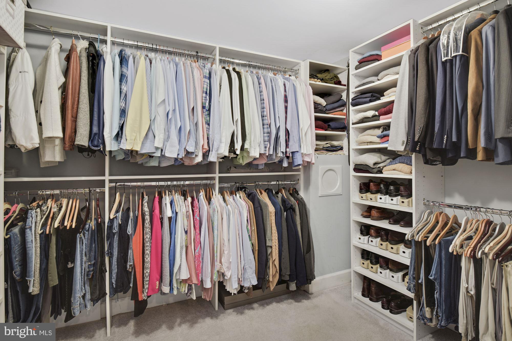10415 Grey Fox Road Potomac, MD 20854 - Photo 34 of 58 Gallery Image 34
