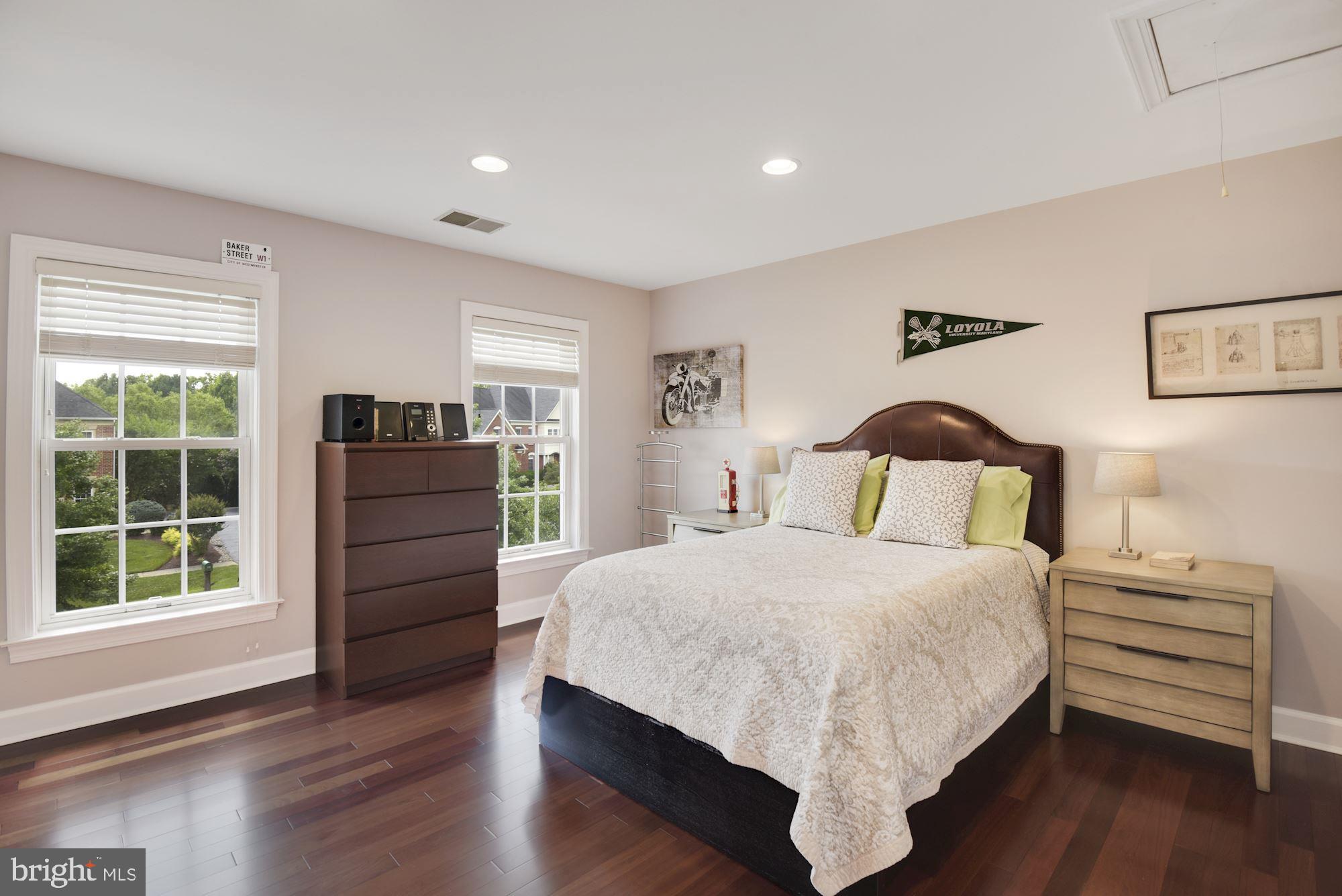 10415 Grey Fox Road Potomac, MD 20854 - Photo 35 of 58 Gallery Image 35