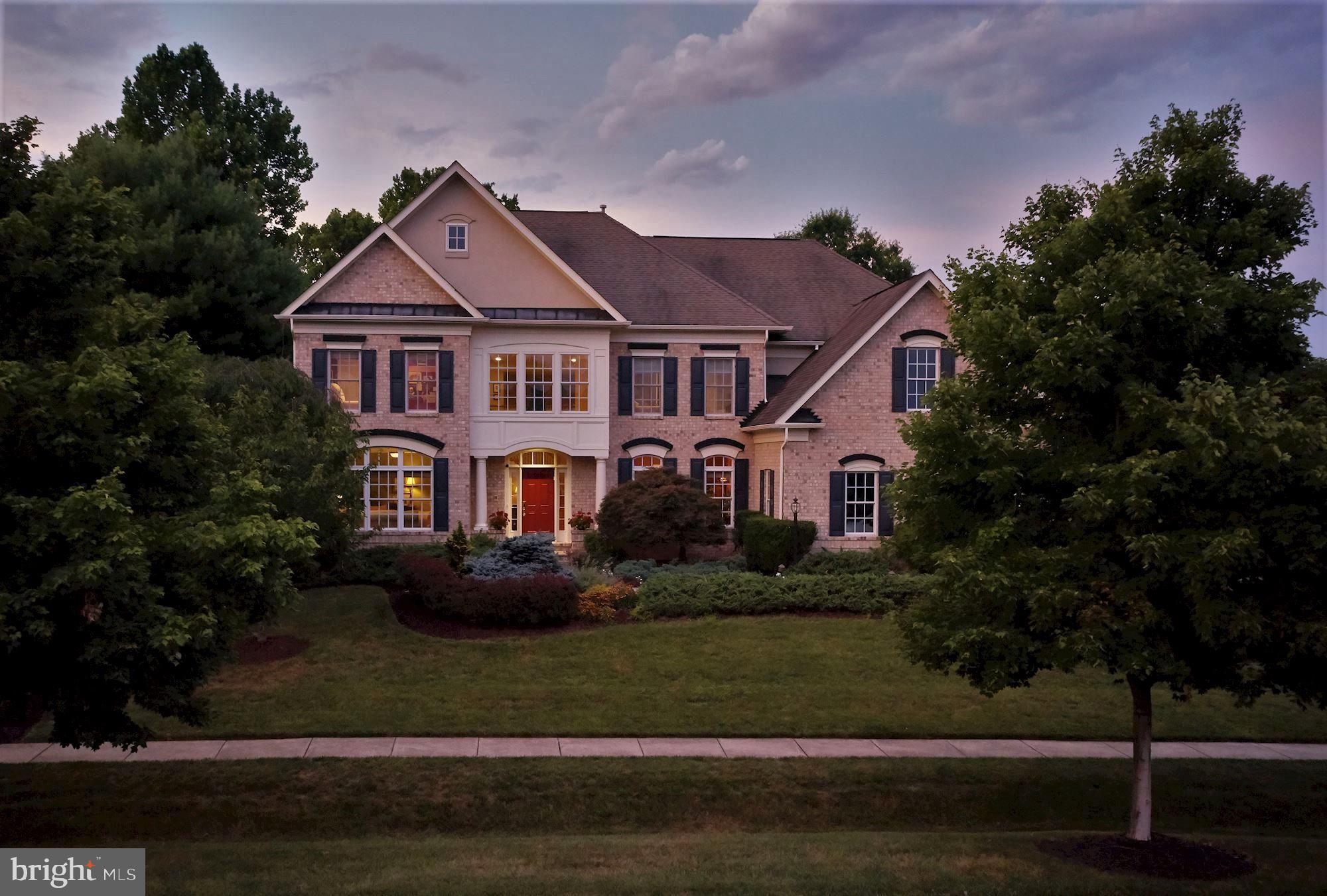 10415 Grey Fox Road Potomac, MD 20854 - Photo 5 of 58 Gallery Image 5