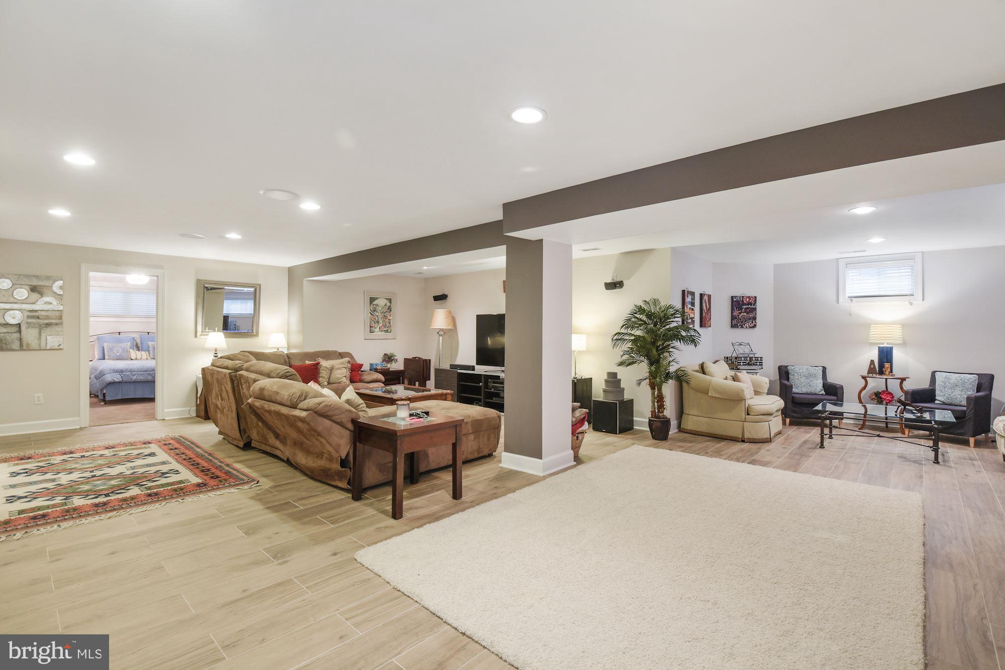 10415 Grey Fox Road Potomac, MD 20854 - Photo 43 of 58 Gallery Image 43