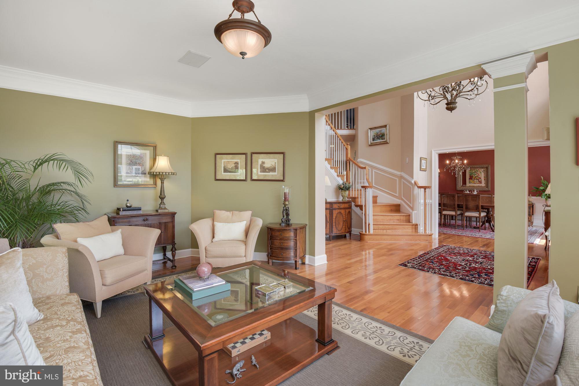10415 Grey Fox Road Potomac, MD 20854 - Photo 10 of 58 Gallery Image 10