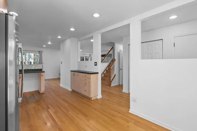 $268,000 | 671 Cedarwood Court, Wheeling, IL 60090