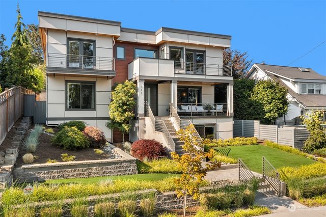 front view of house with a yard