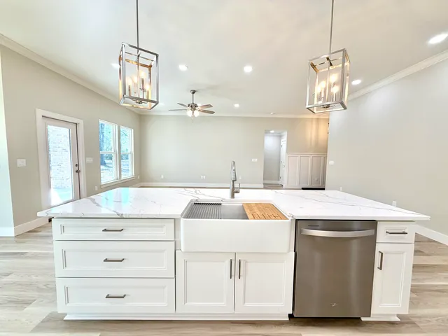 $399,900 | 6018 Paige Lane, Crestview, FL 32536