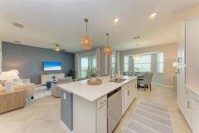 $2,200 | 12320 Wellen Golf Street, Unit 402, Venice, FL 34293