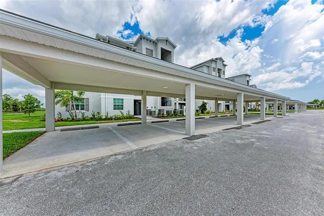 $2,200 | 12320 Wellen Golf Street, Unit 402, Venice, FL 34293